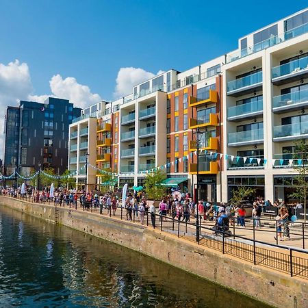 Virexxa Bedford Centre - Executive Suite - 2Bed Flat With Free Parking & Gym Exterior photo