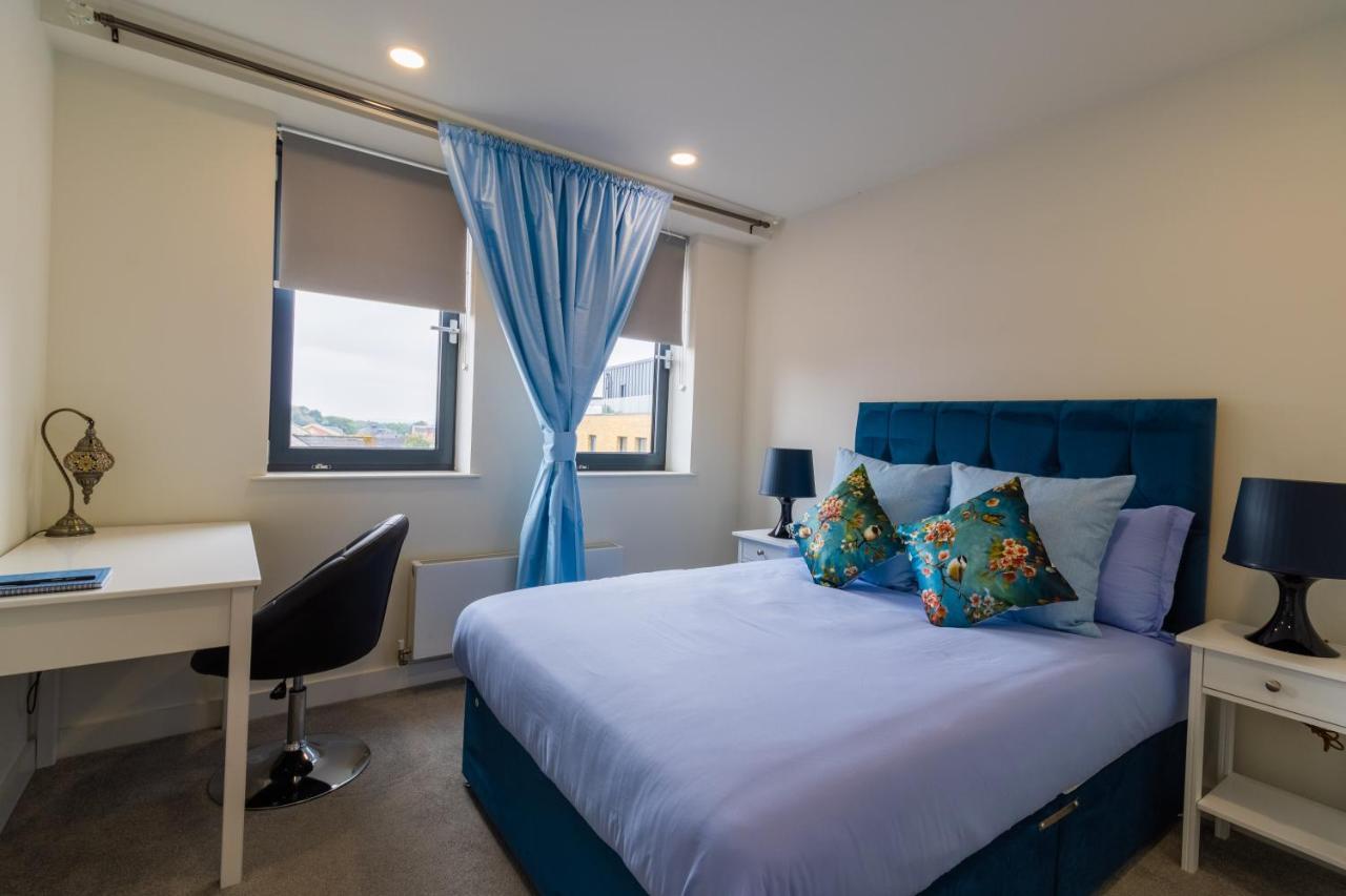 Virexxa Bedford Centre - Executive Suite - 2Bed Flat With Free Parking & Gym Exterior photo
